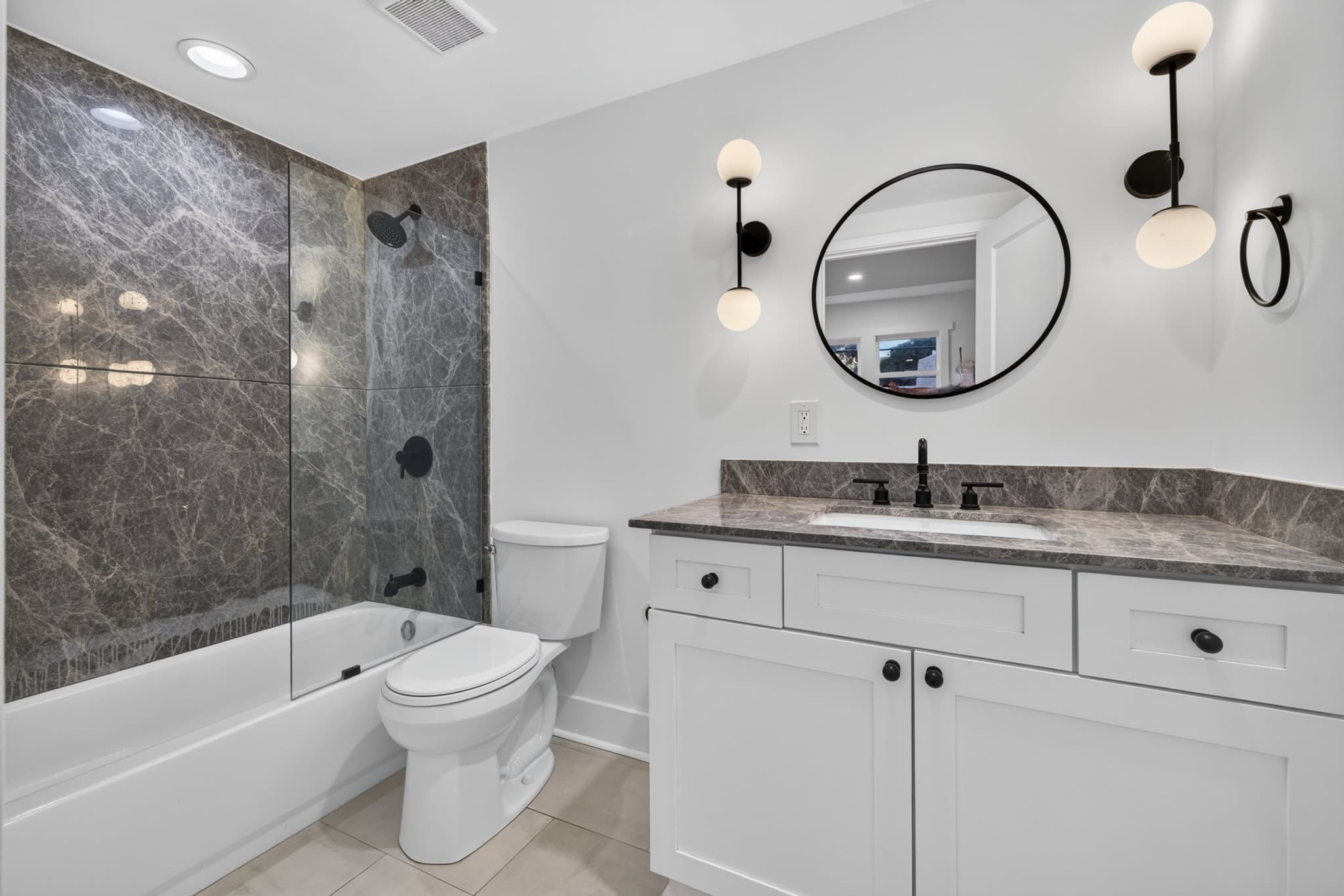 SAINT PETERSBURG Single Room: 326 6th Ave North