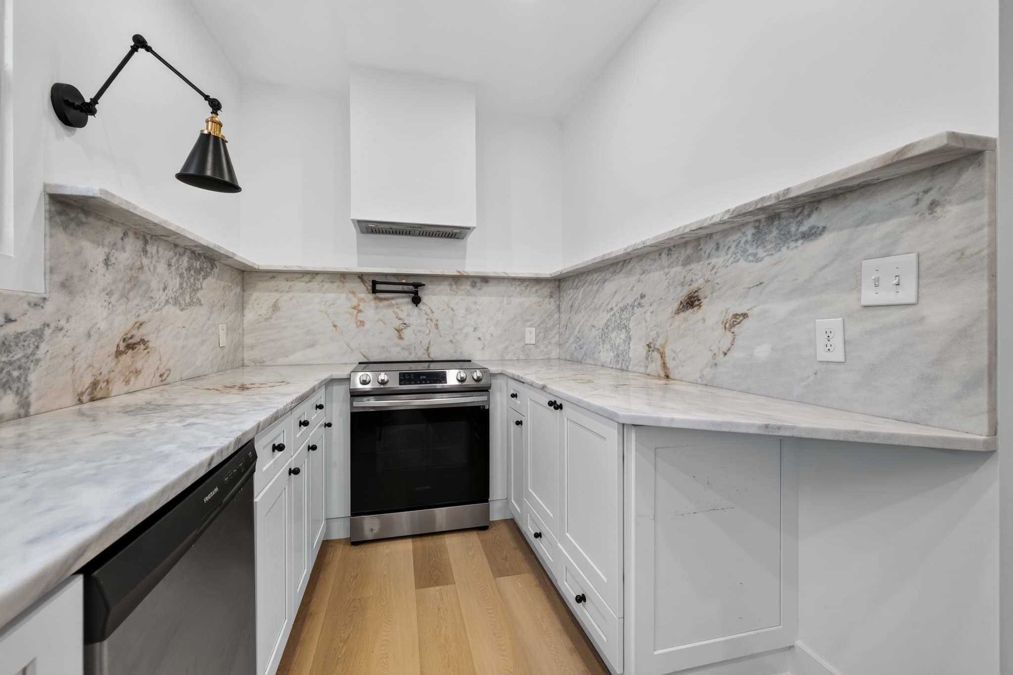 SAINT PETERSBURG Single Room: 326 6th Ave North