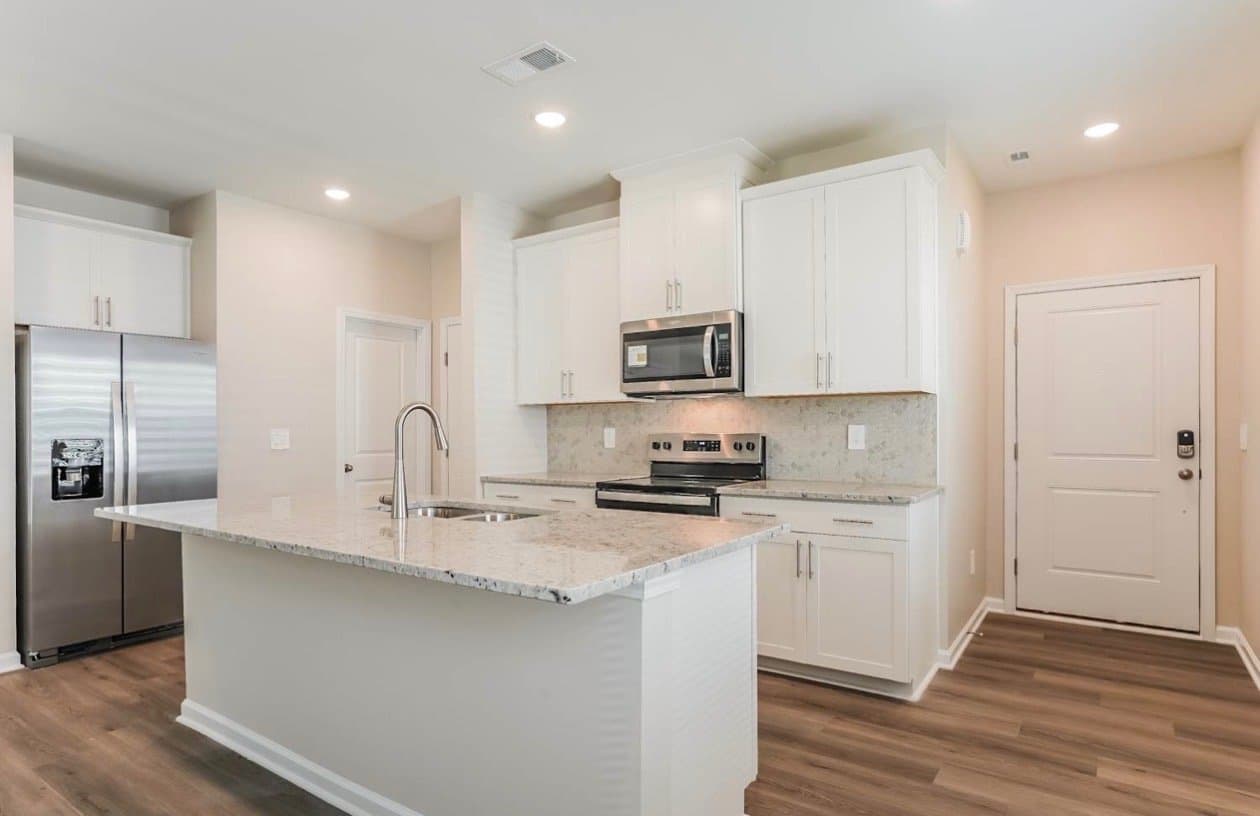 Knightdale Townhome: 935 Greenville Way