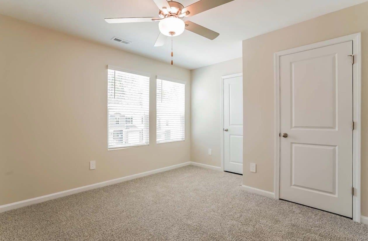 Knightdale Townhome: 935 Greenville Way