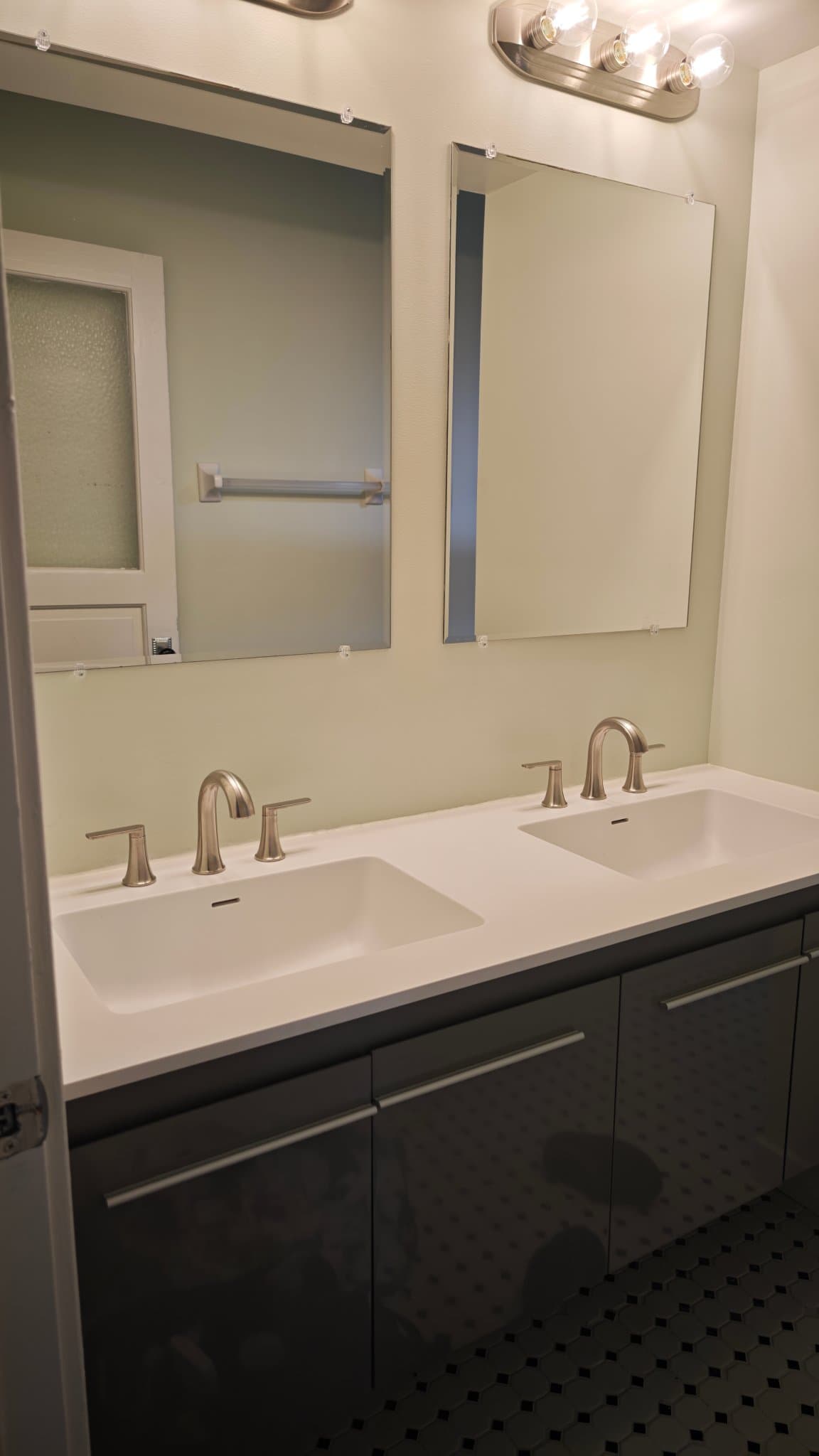 Cincinnati Apartment: 4632 Eastern Ave