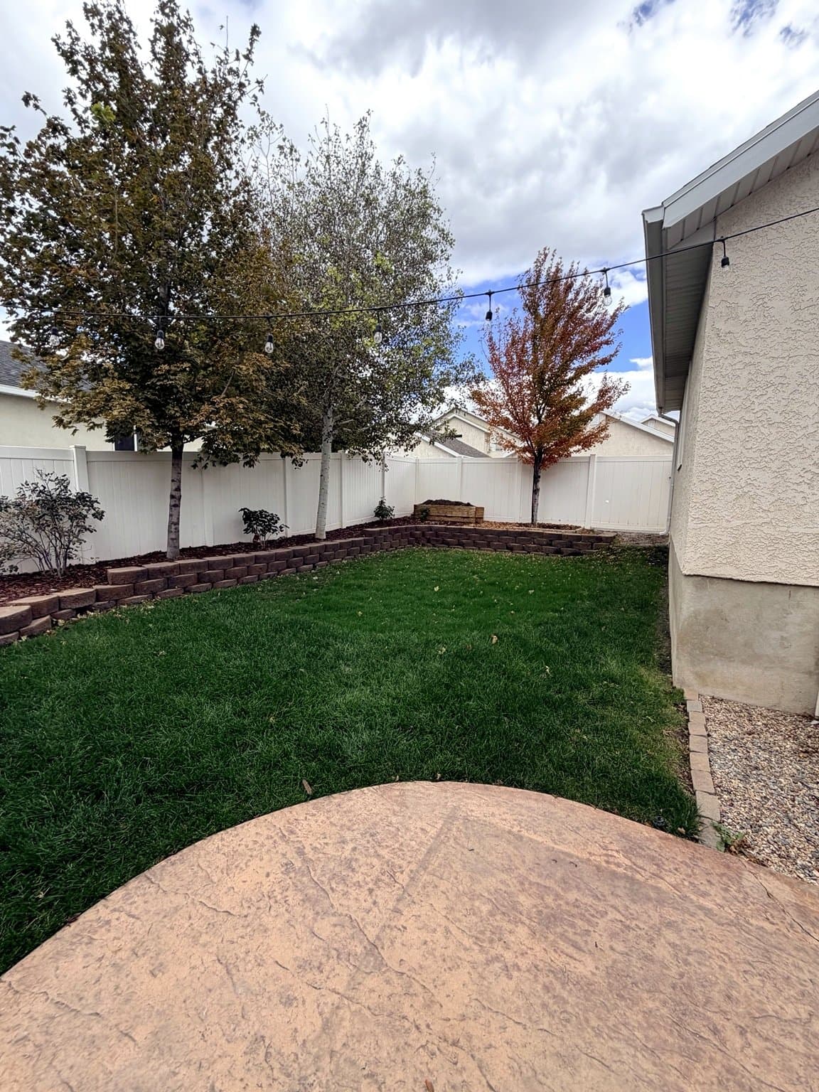 Draper House: 11859 S Preamble Rd
