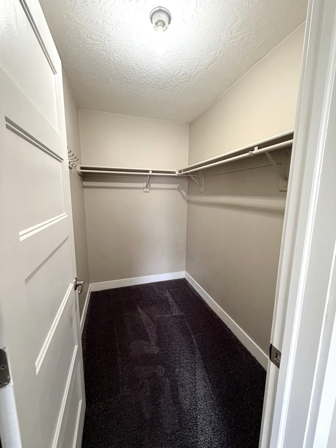Draper House: 11859 S Preamble Rd