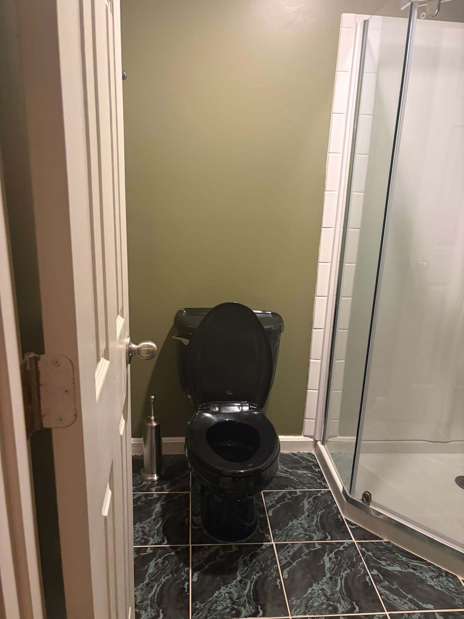 Upper Marlboro Single Room: 12700 Marlton Center Dr
