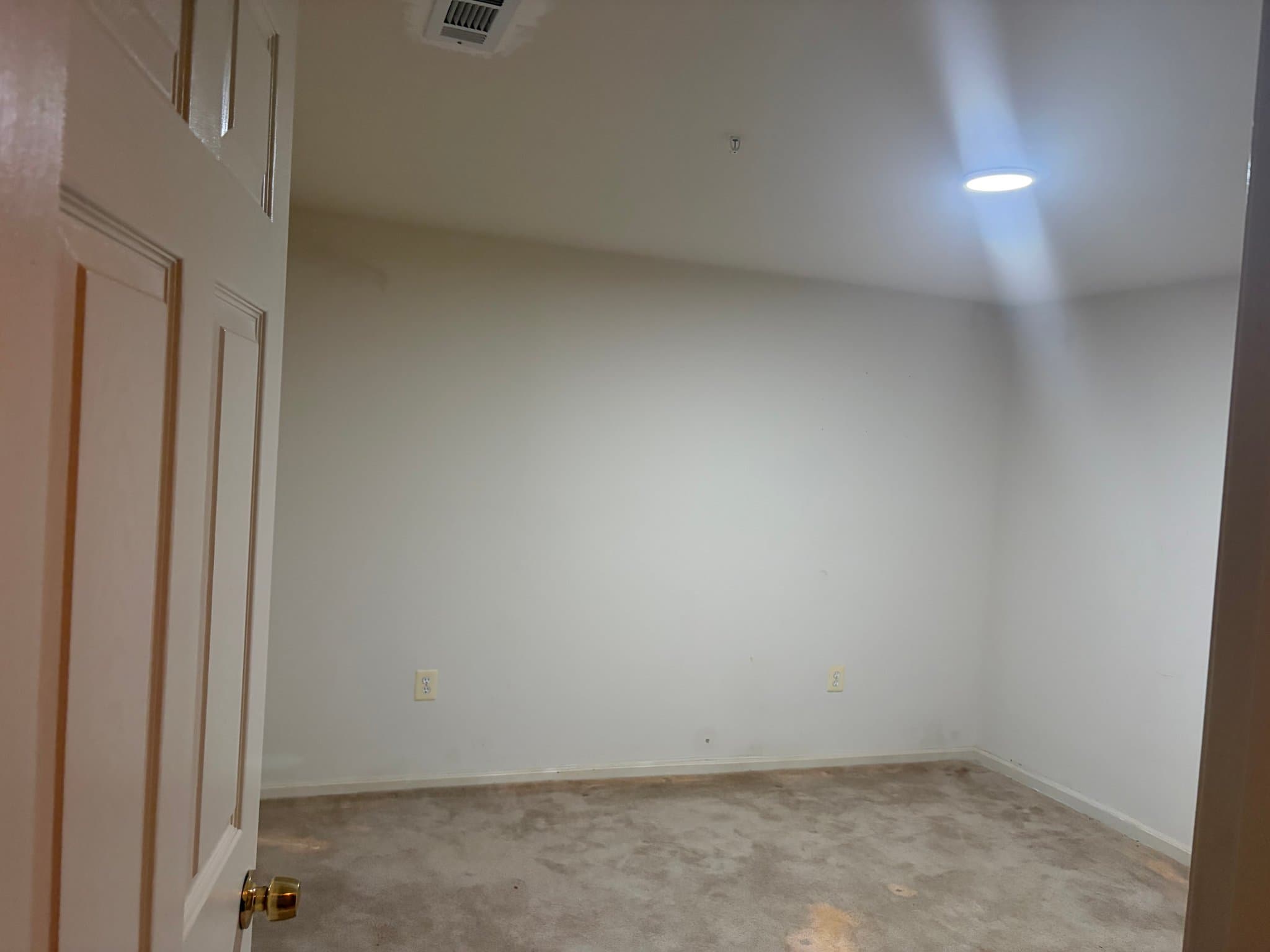 Upper Marlboro Single Room: 12700 Marlton Center Dr