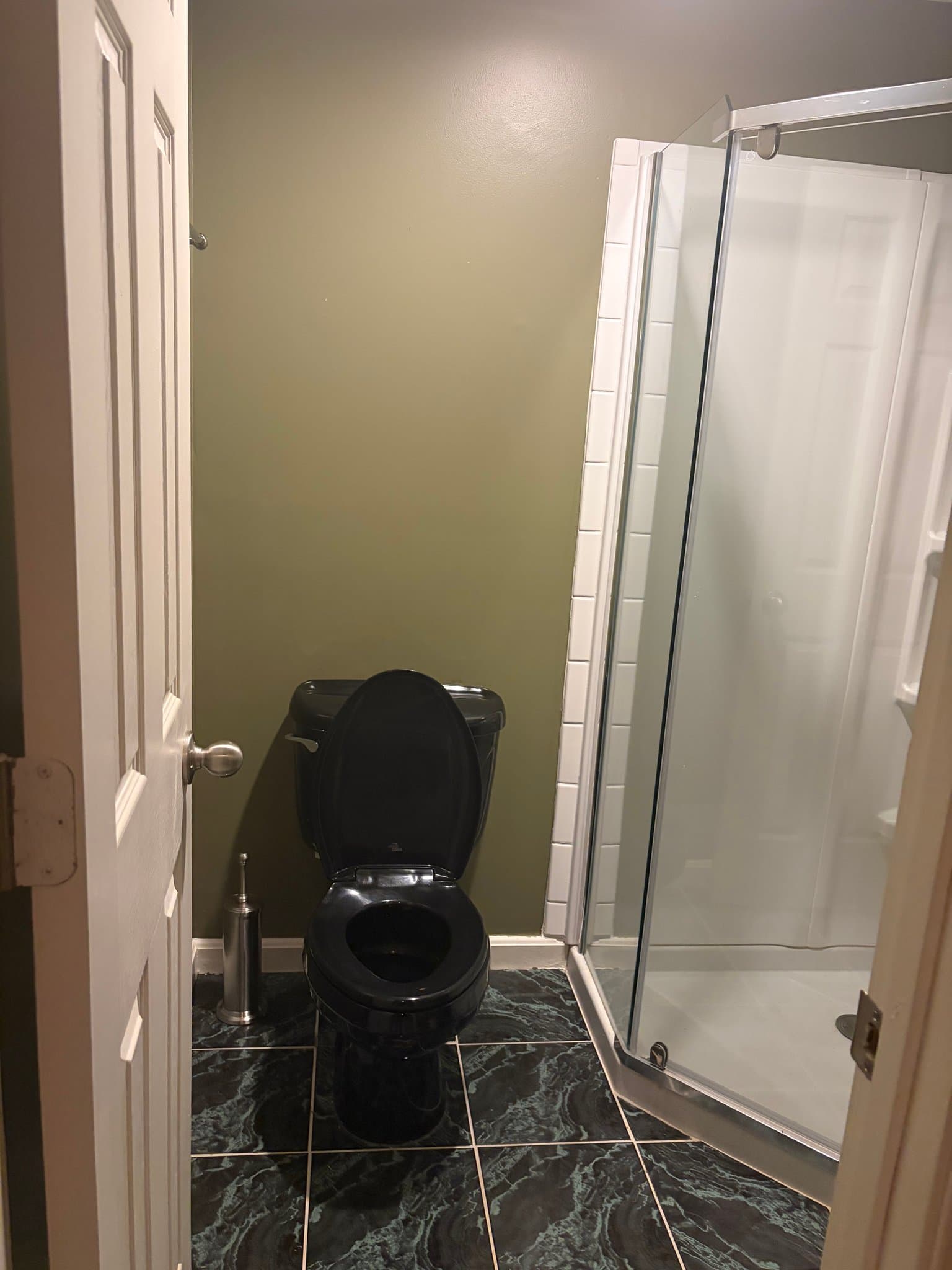 Upper Marlboro Single Room: 12700 Marlton Center Dr