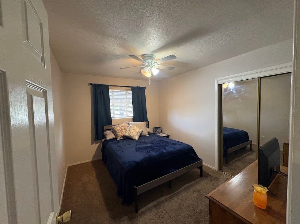 Scottsdale House: 6750 E Sheridan St