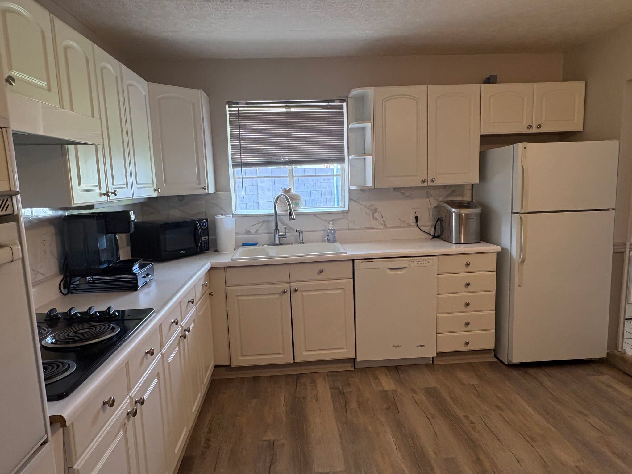 Scottsdale House: 6750 E Sheridan St