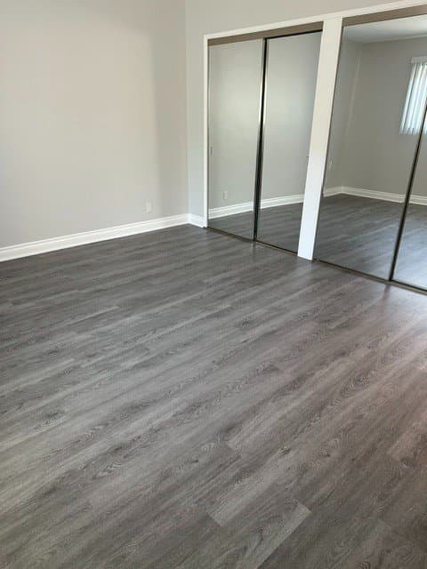 Los Angeles Apartment: 1455 S Wooster St