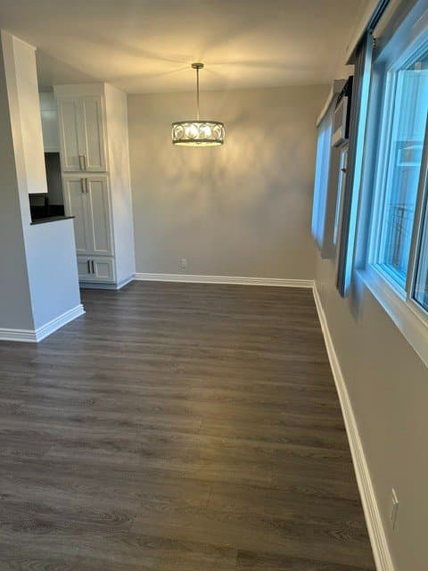 Los Angeles Apartment: 1455 S Wooster St