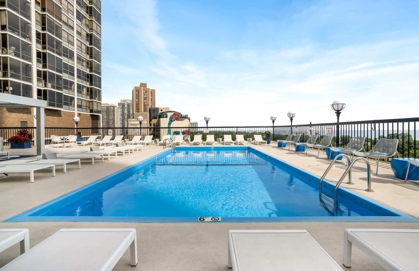 Chicago Condo: 1745 N Wells St