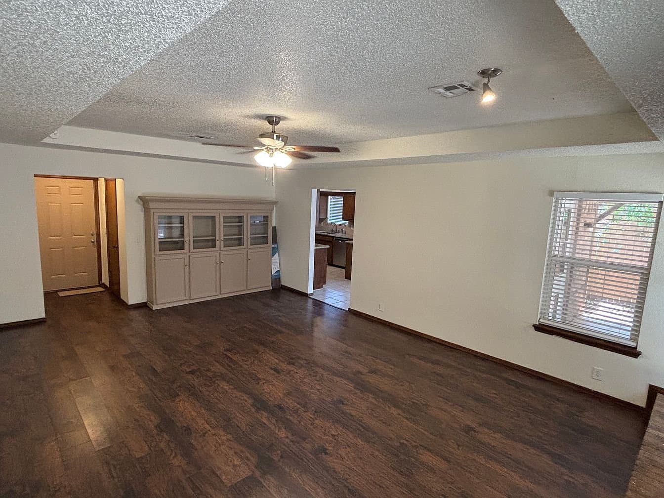 Edmond House: 21 Pueblo