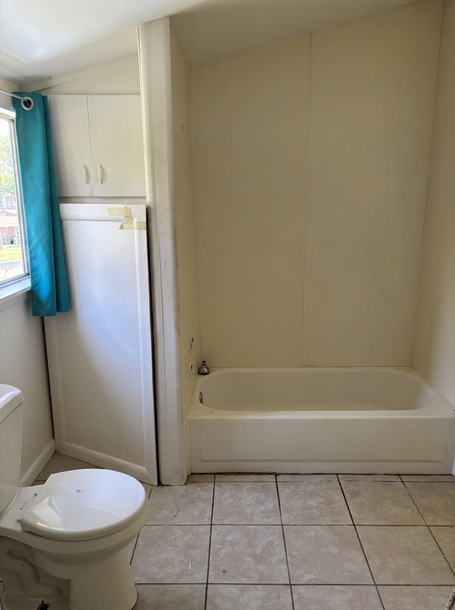 Chipley House: 528 Martin Luther King Dr