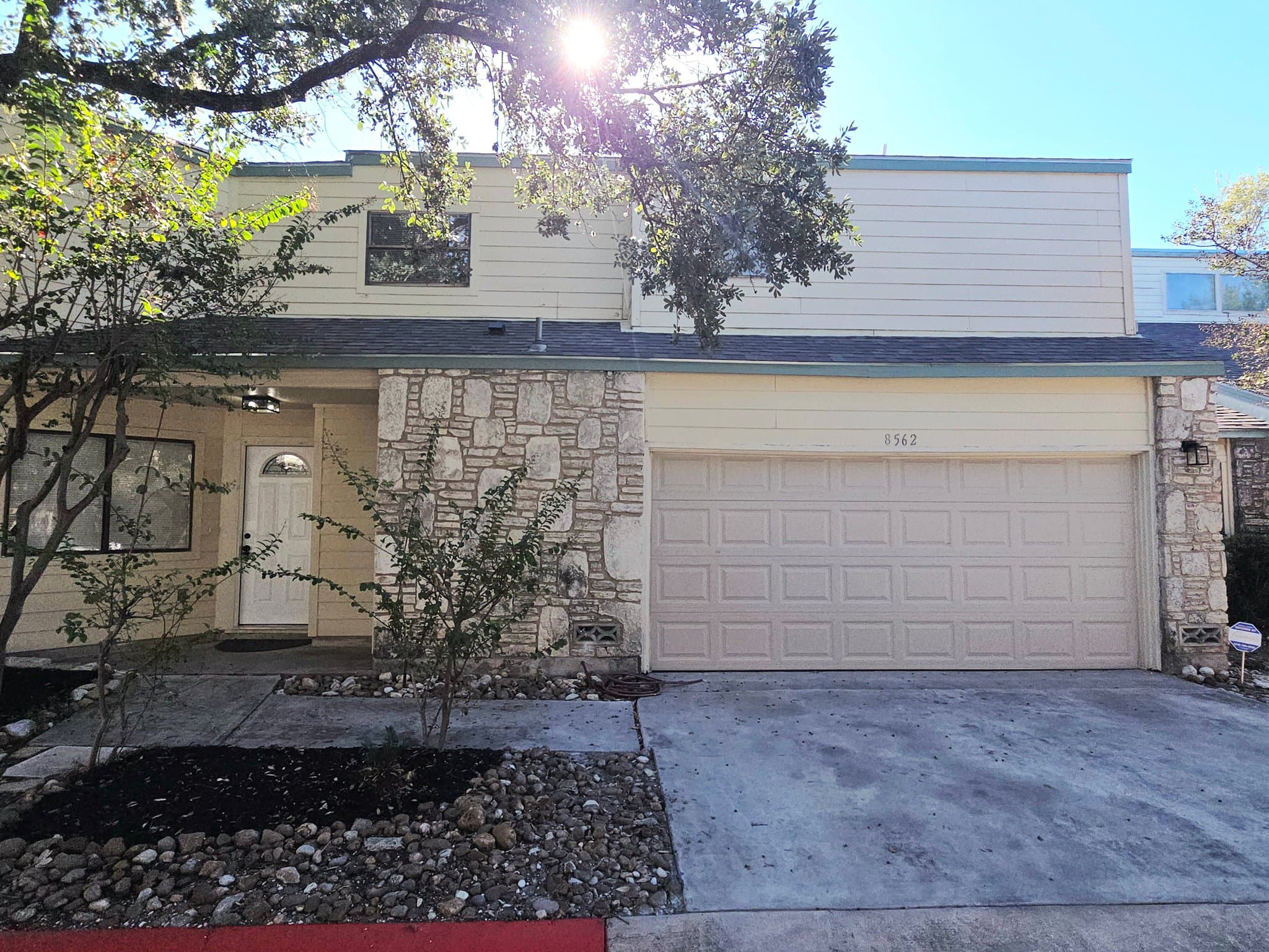 San Antonio Townhome: 8562 Echo Creek Ln