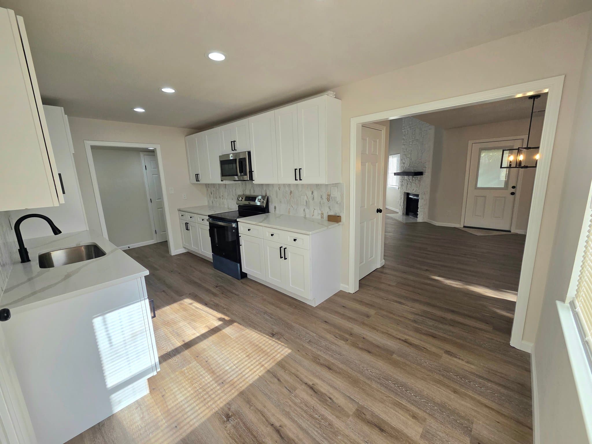 San Antonio Townhome: 8562 Echo Creek Ln