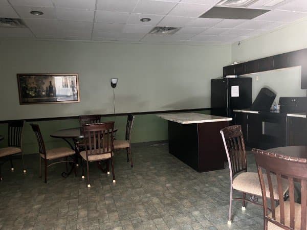 Saint Paul Condo: 2720 Dale St N