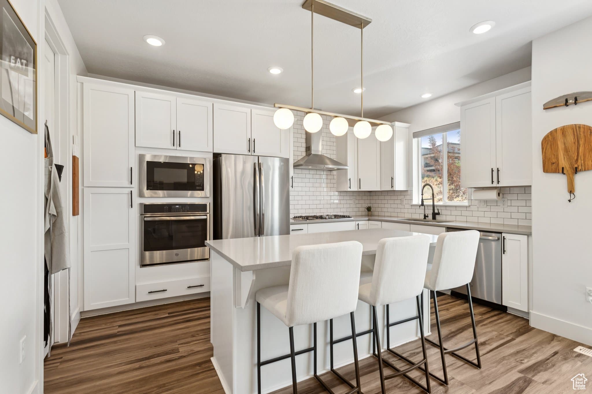 North Salt Lake House: 326 Bella Vida Dr