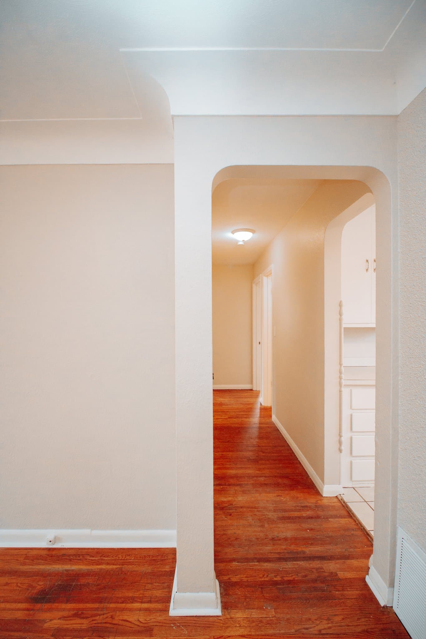 Toledo House: 3347 Blackstone