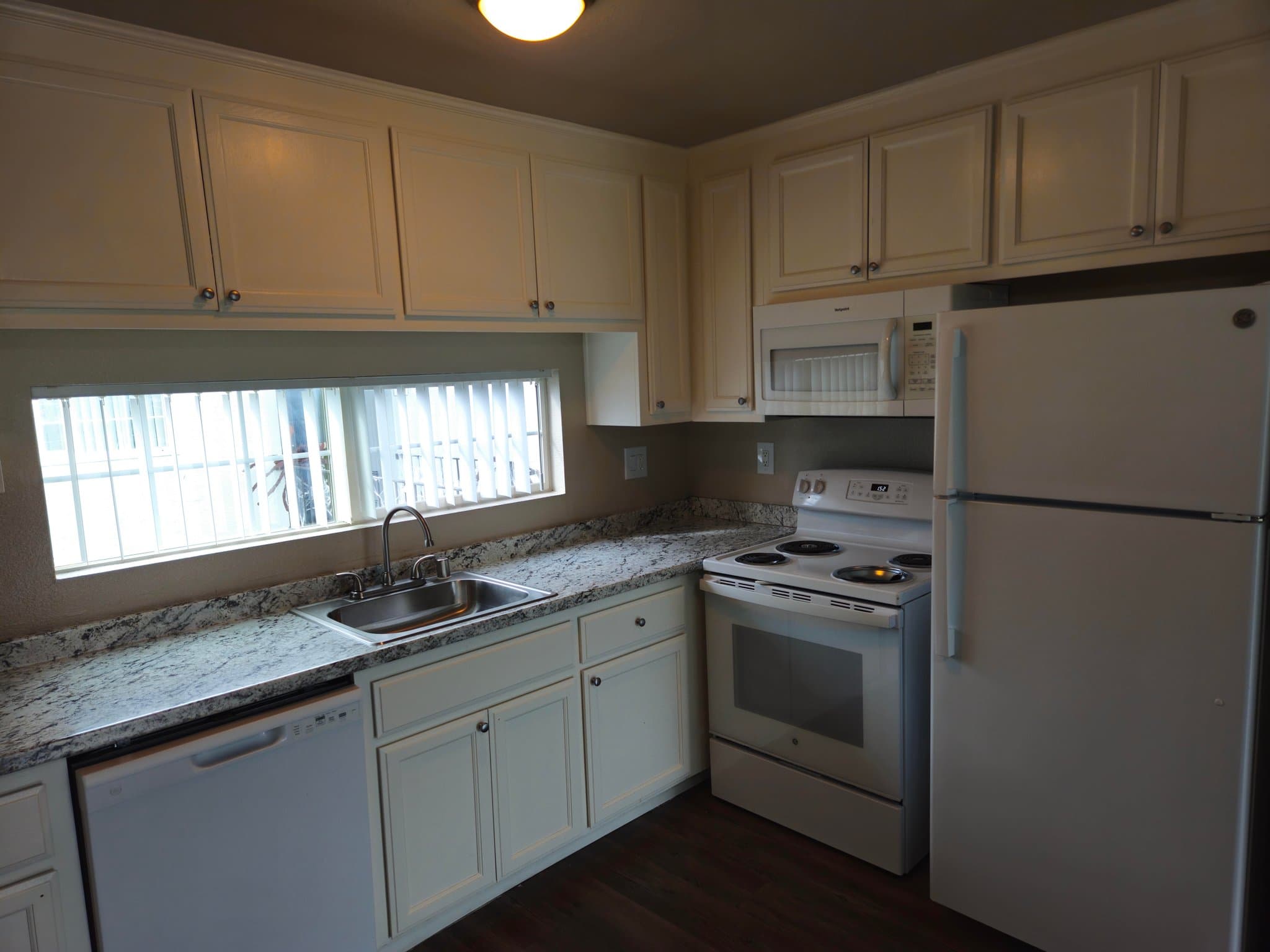 Livermore Apartment: 3819 East Ave