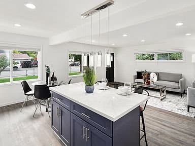 Tacoma House: 625 S 92nd St