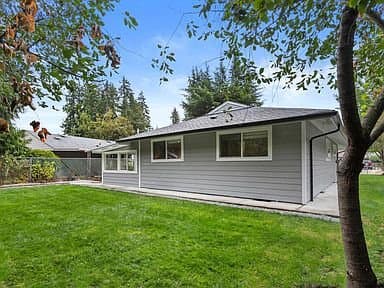 Tacoma House: 625 S 92nd St