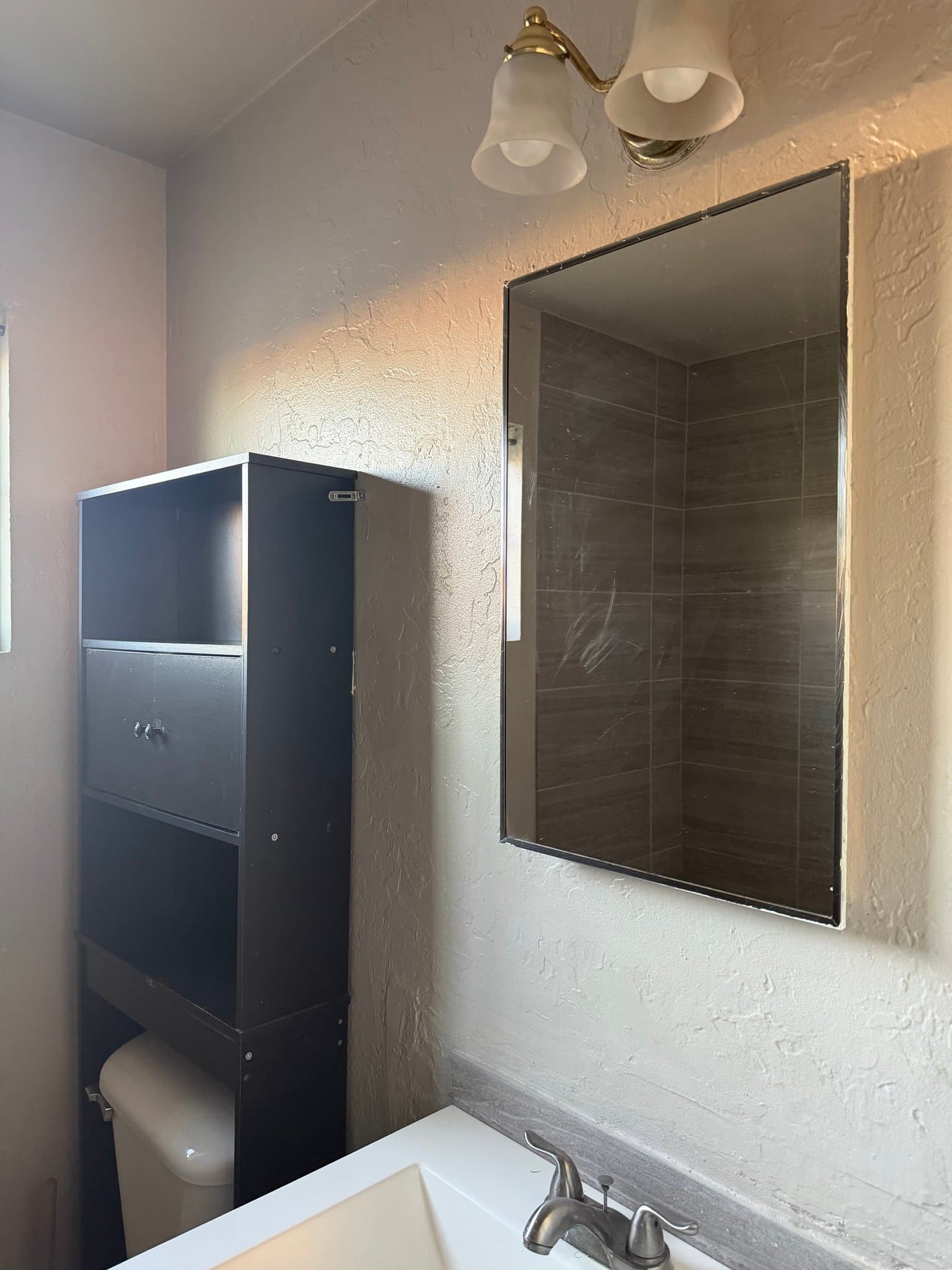 Phoenix House: 5531 N 39th Ave