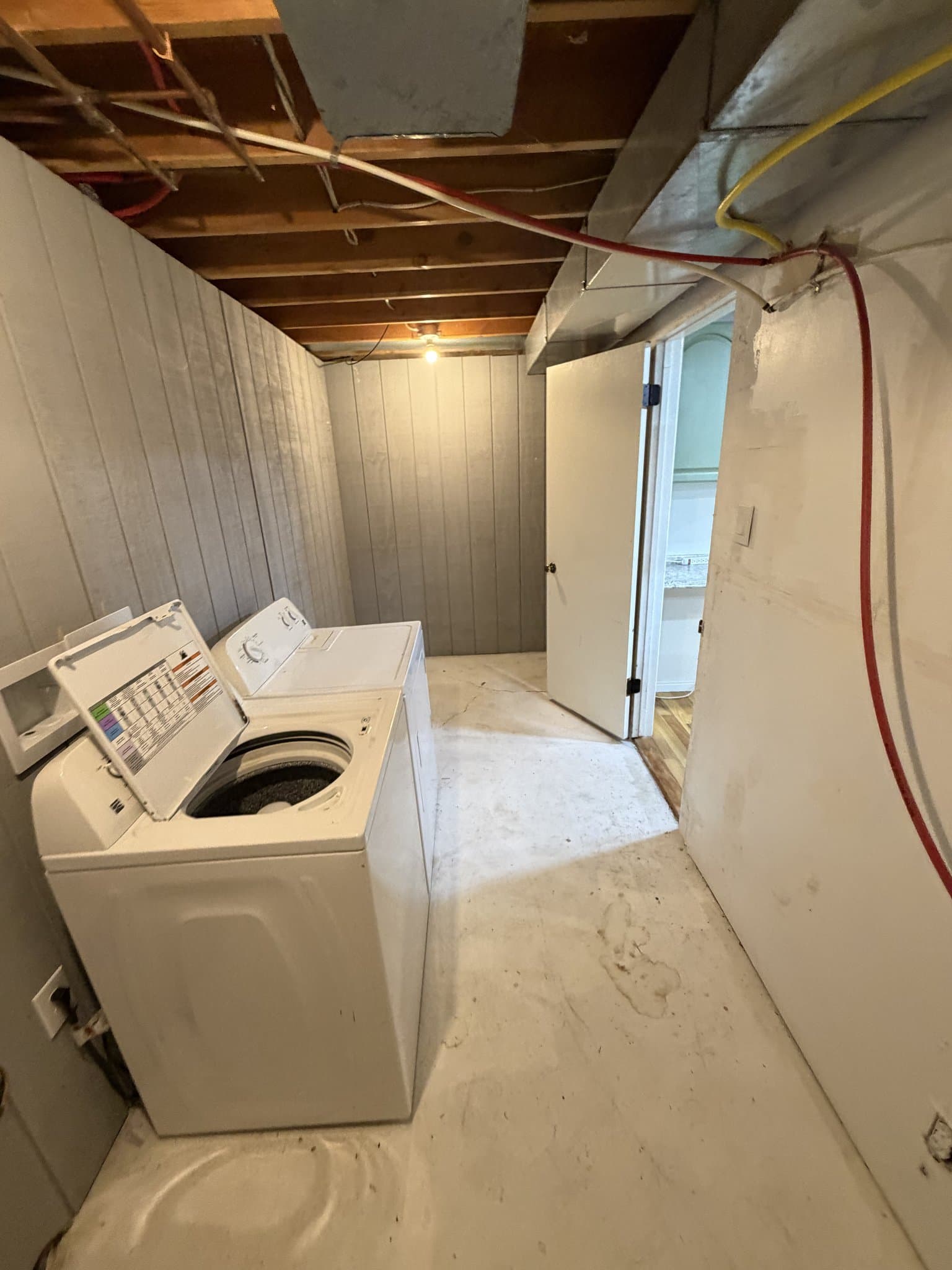 Pleasant Grove Apartment: 967 N 1020 E