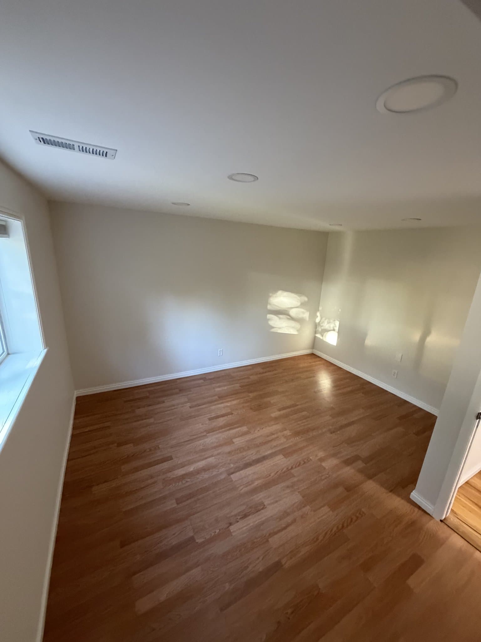 Pleasant Grove Apartment: 967 N 1020 E