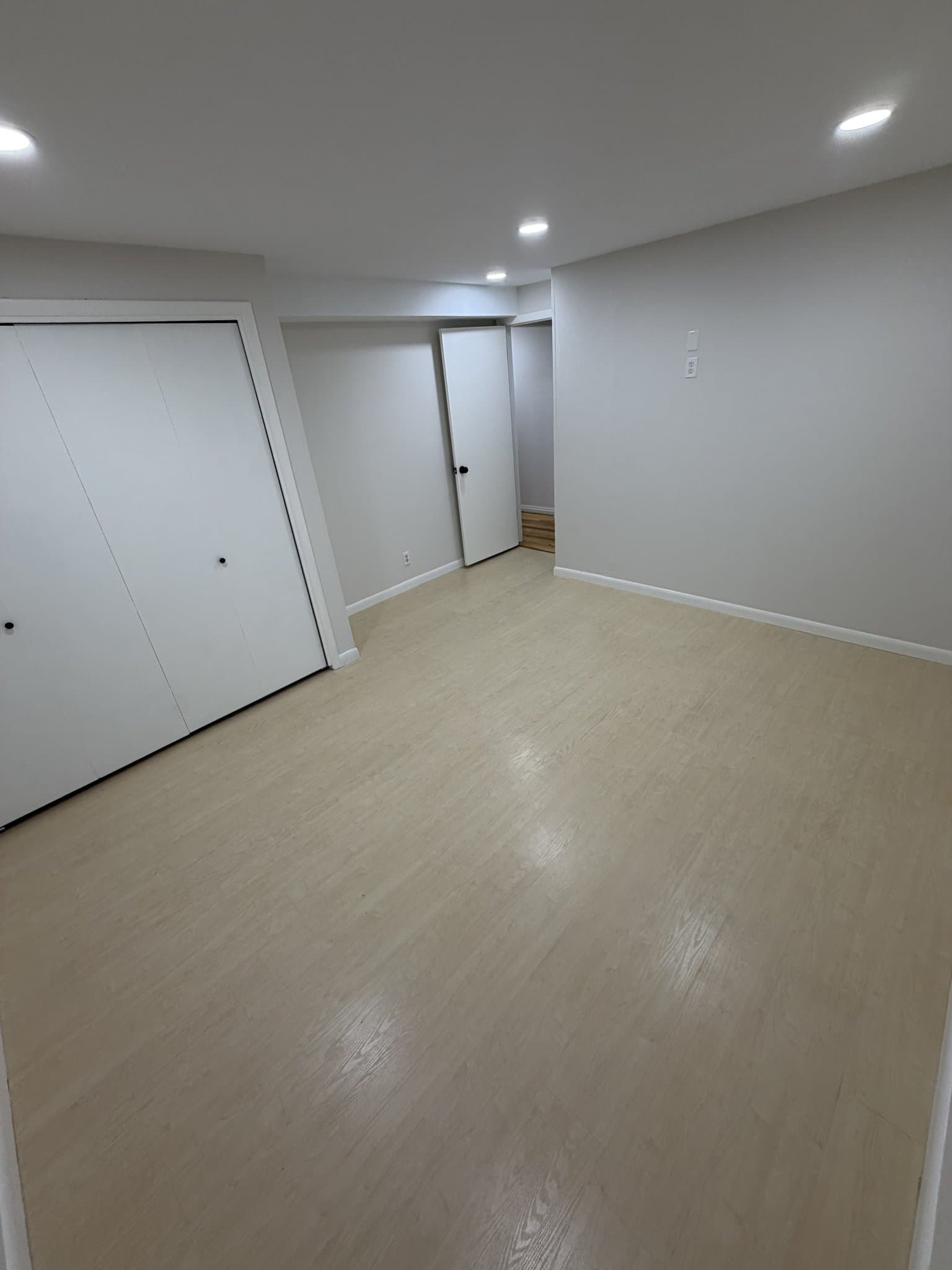 Pleasant Grove Apartment: 967 N 1020 E
