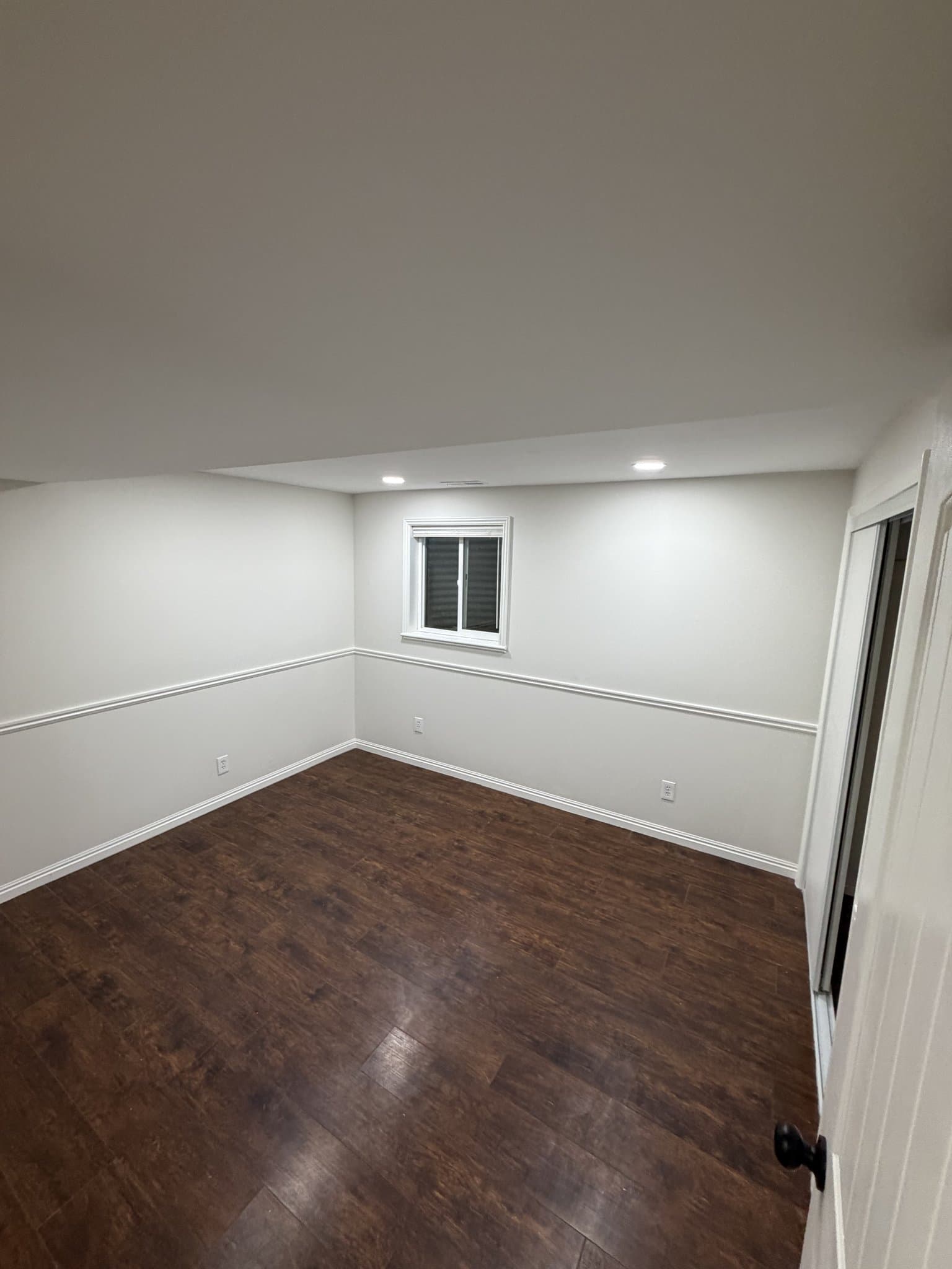 Pleasant Grove Apartment: 967 N 1020 E