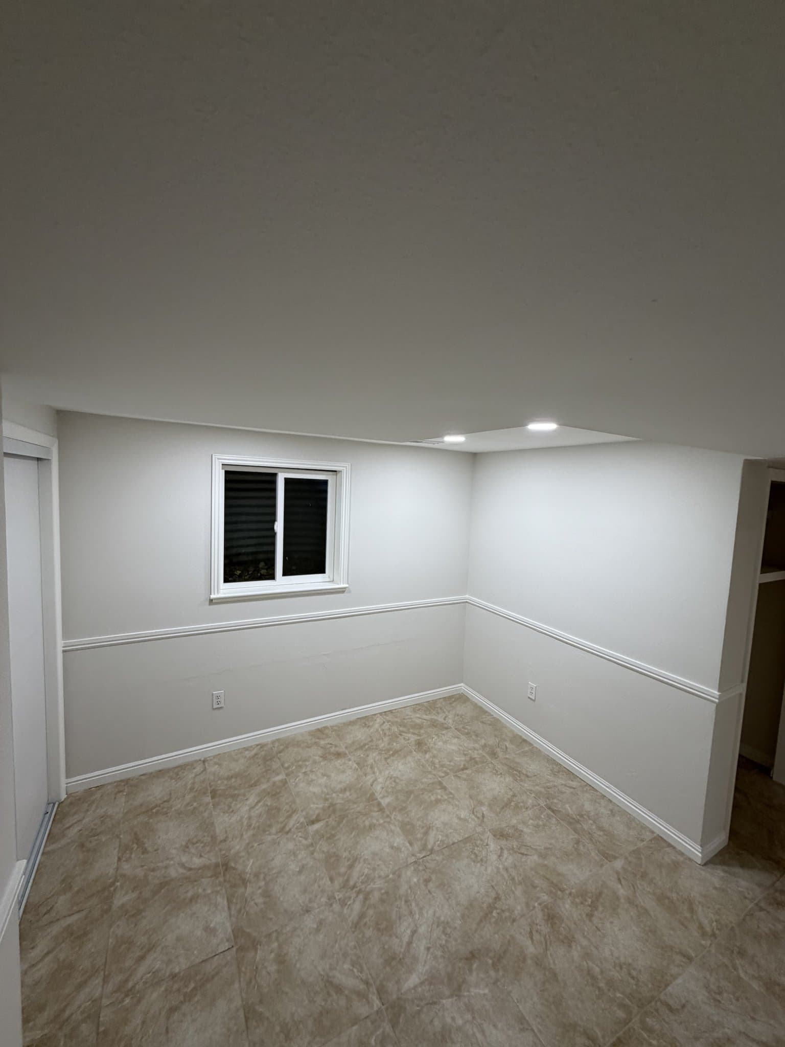 Pleasant Grove Apartment: 967 N 1020 E