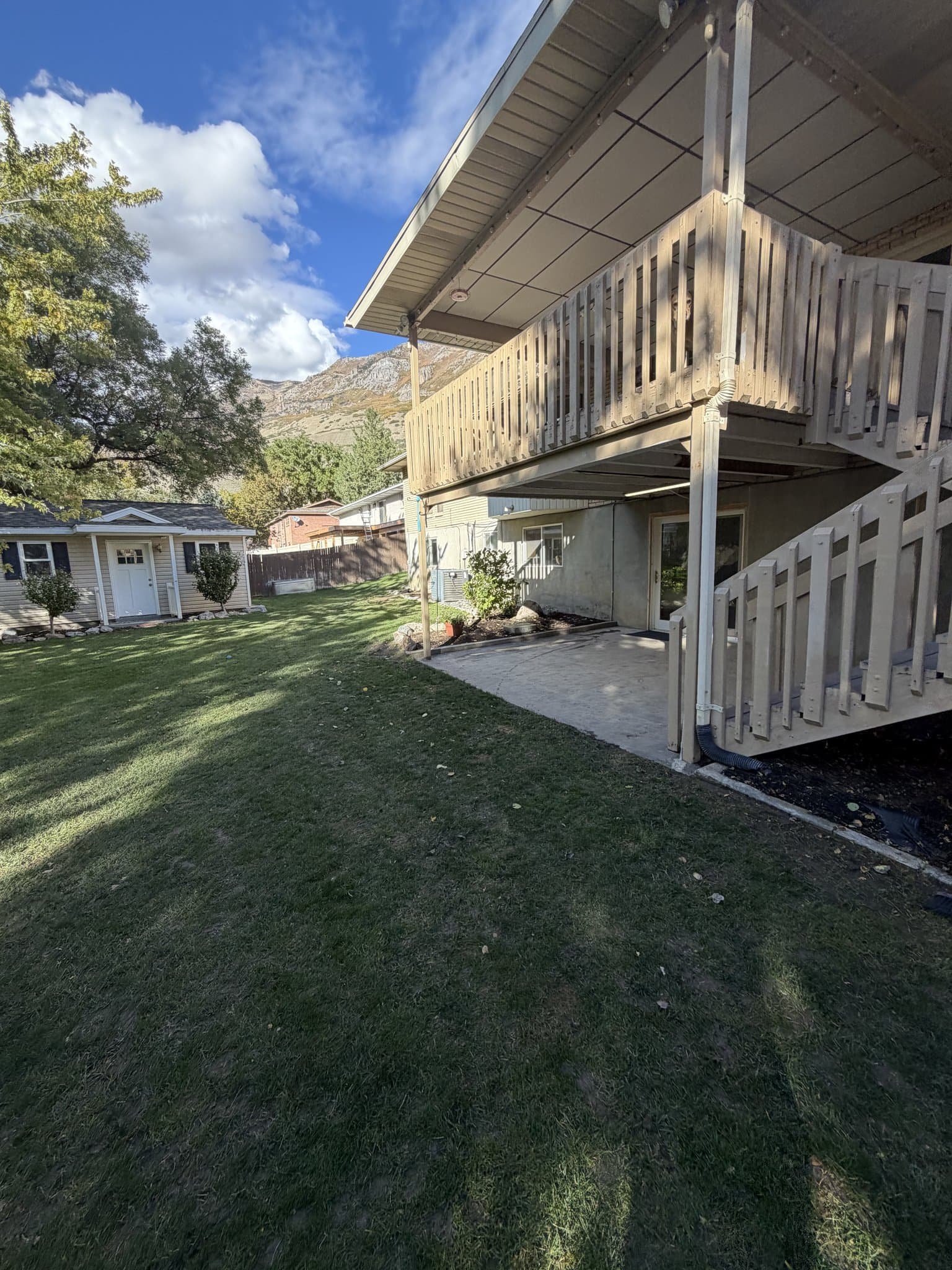 Pleasant Grove Apartment: 967 N 1020 E