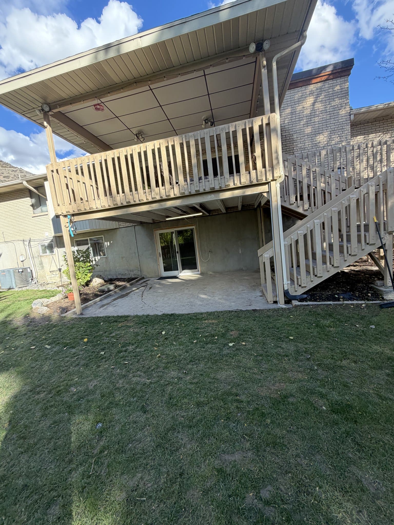 Pleasant Grove Apartment: 967 N 1020 E