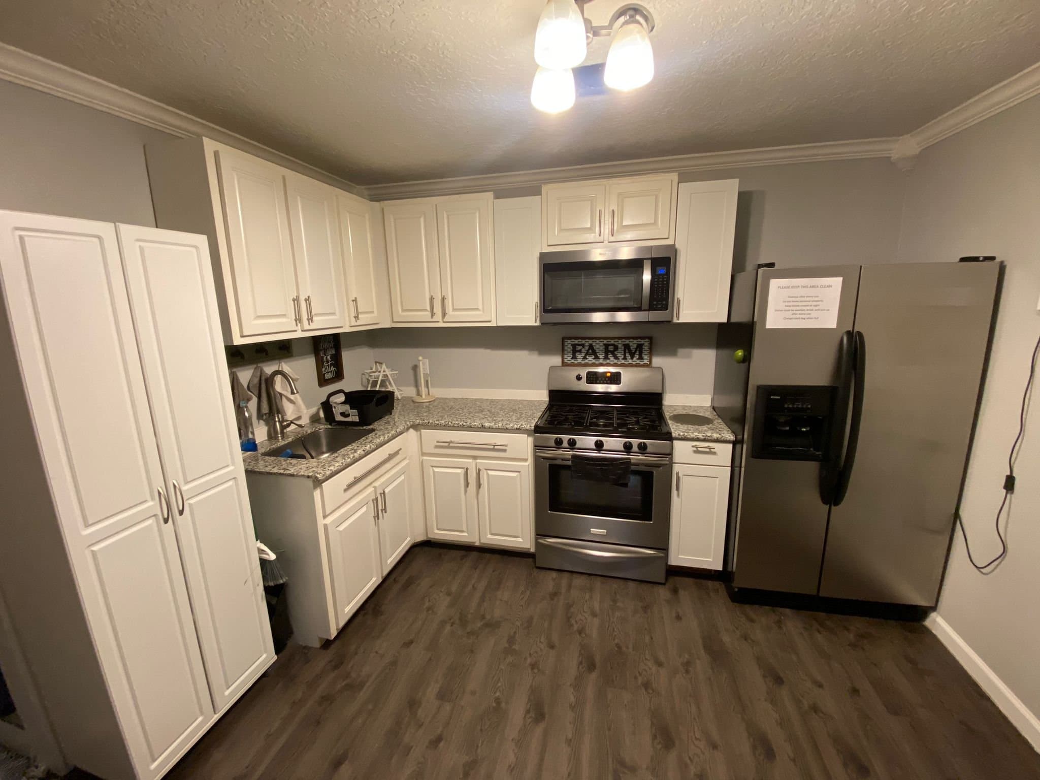 Houston Townhome: 11807 Cedarcliff Dr
