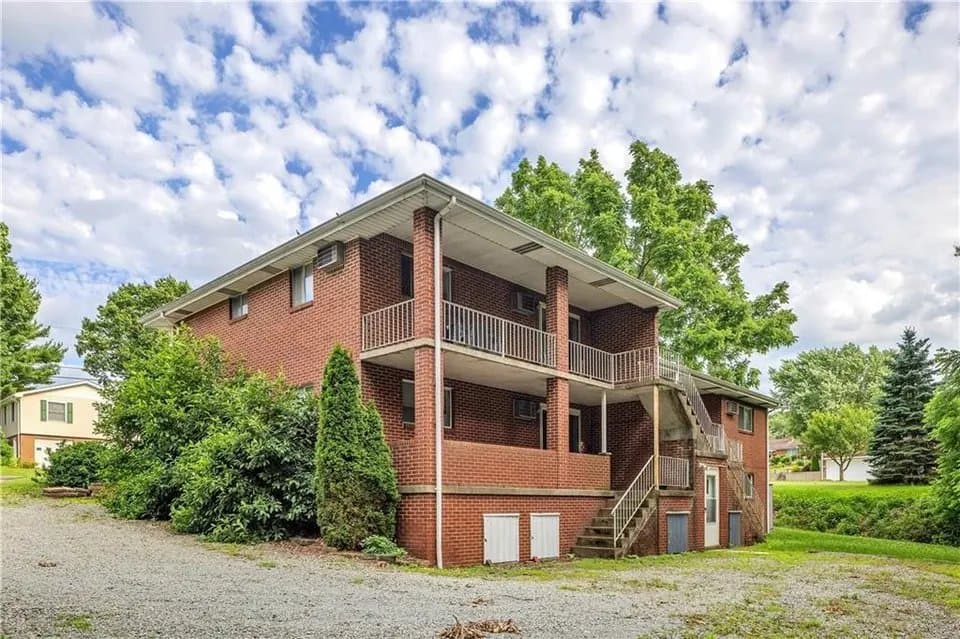 Greensburg Multiplex: 616 Woodburn Ln
