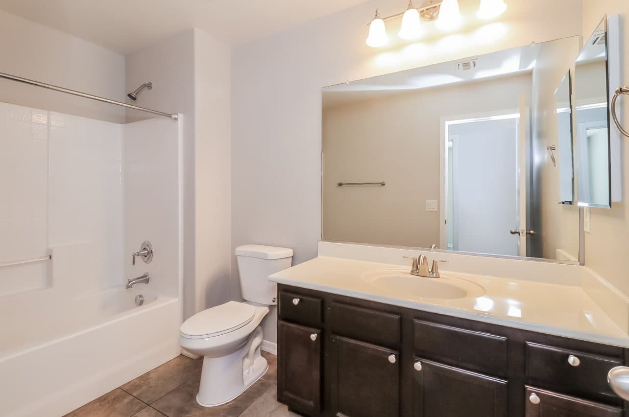 Phoenix Townhome: 5726 S 27th Dr