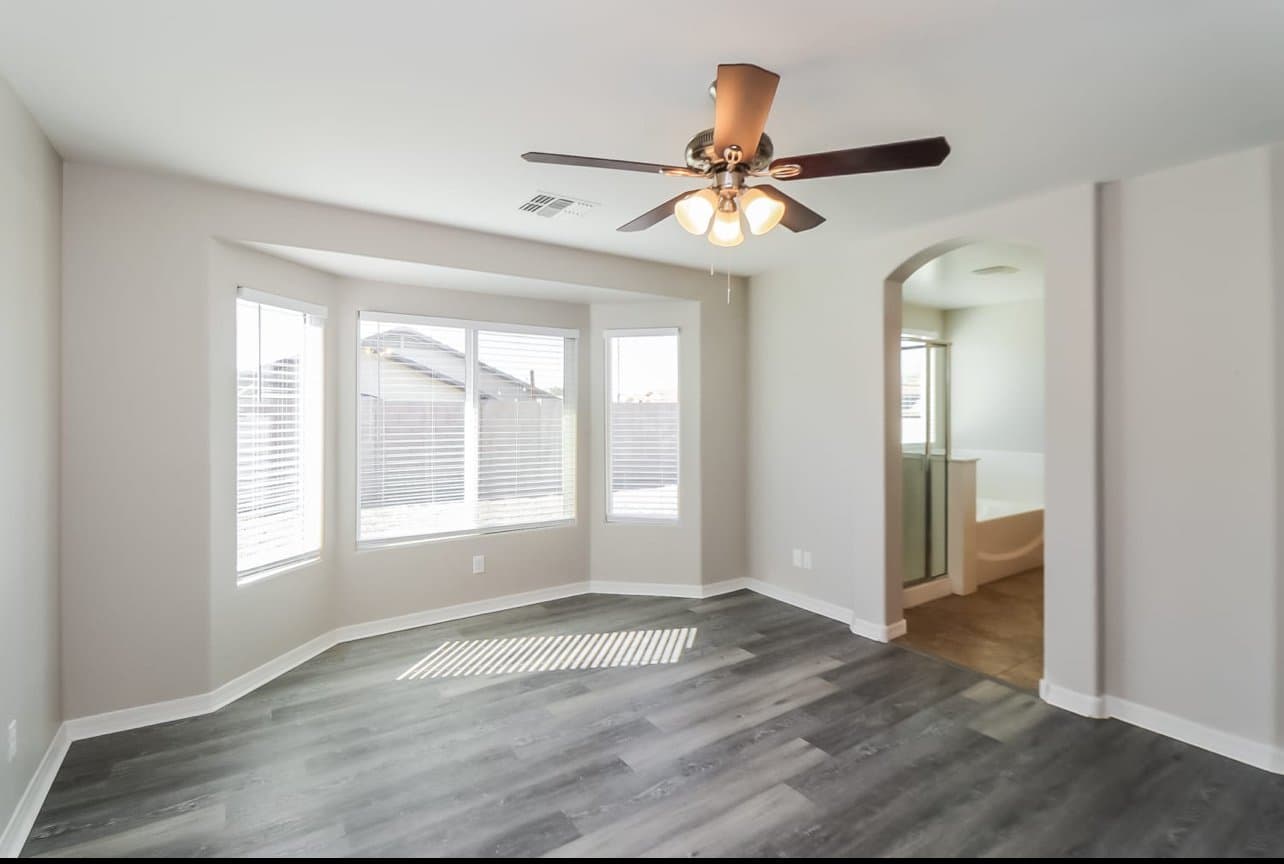 Phoenix Townhome: 5726 S 27th Dr
