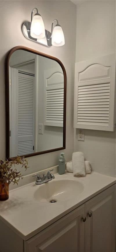Port Charlotte House: 21150 Gertrude Ave