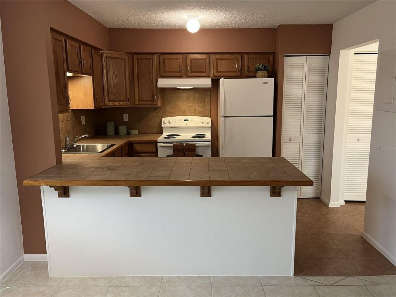 Port Charlotte House: 21150 Gertrude Ave