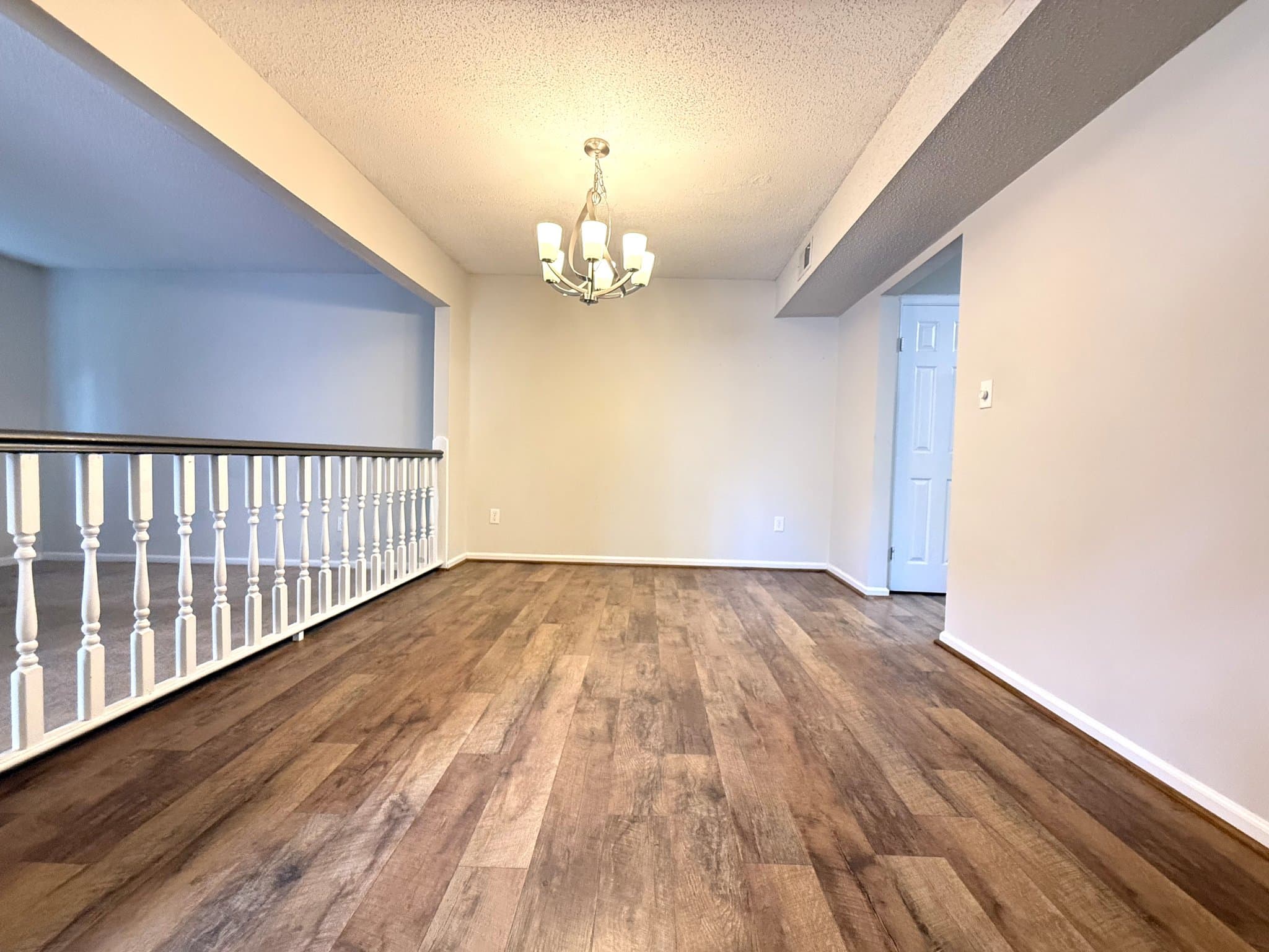 Virginia Beach House: 205 Dalebrook Dr