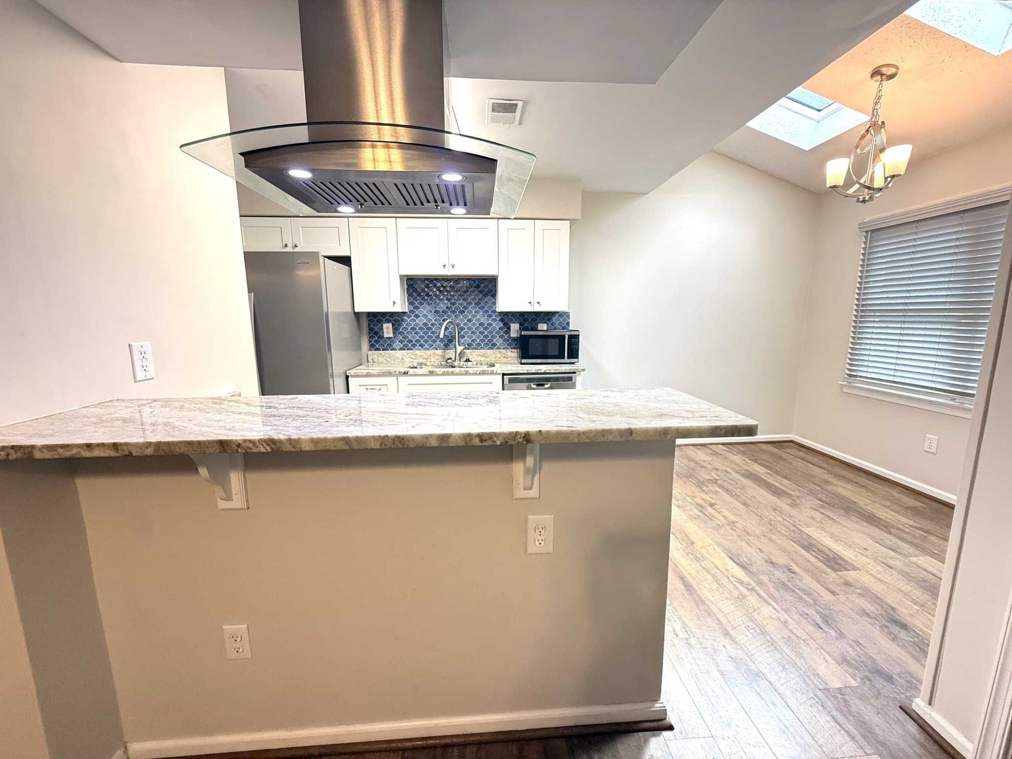 Virginia Beach House: 205 Dalebrook Dr
