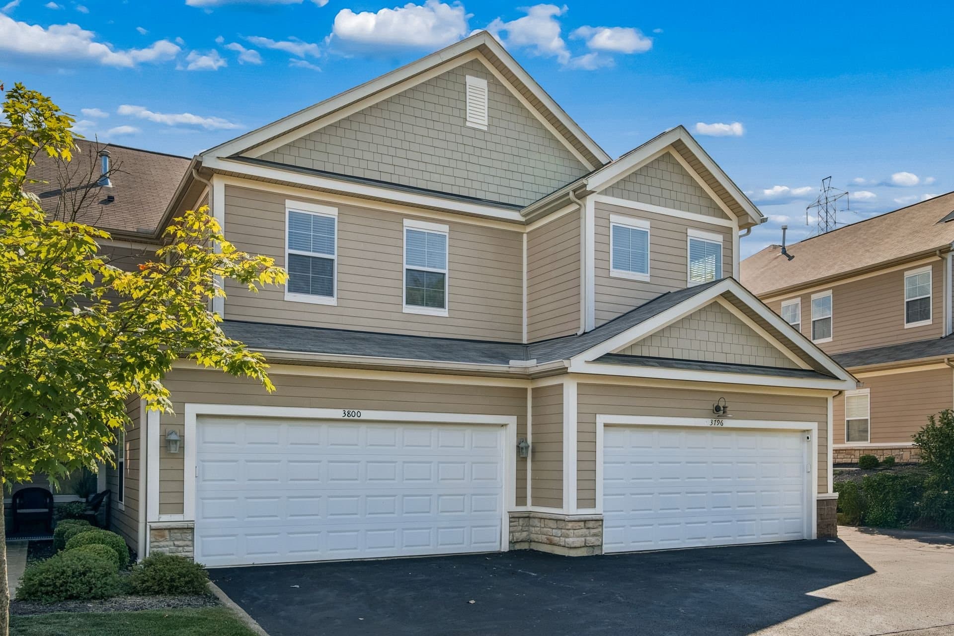 Lewis Center Condo: 3796 Evelynton Ave