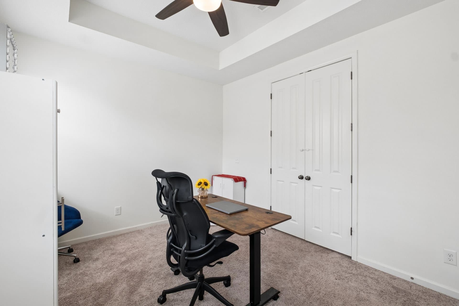 Lewis Center Condo: 3796 Evelynton Ave