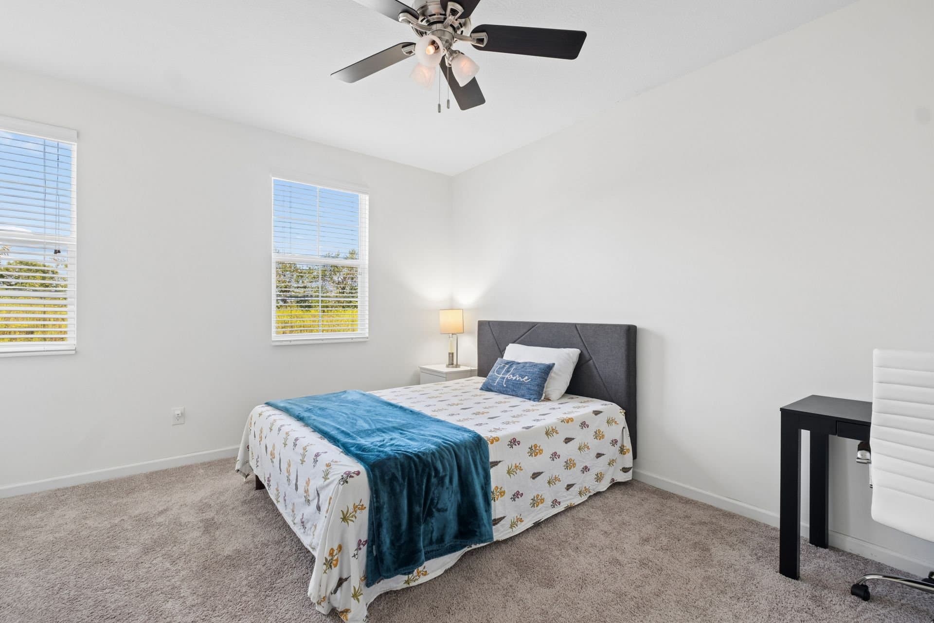 Lewis Center Condo: 3796 Evelynton Ave