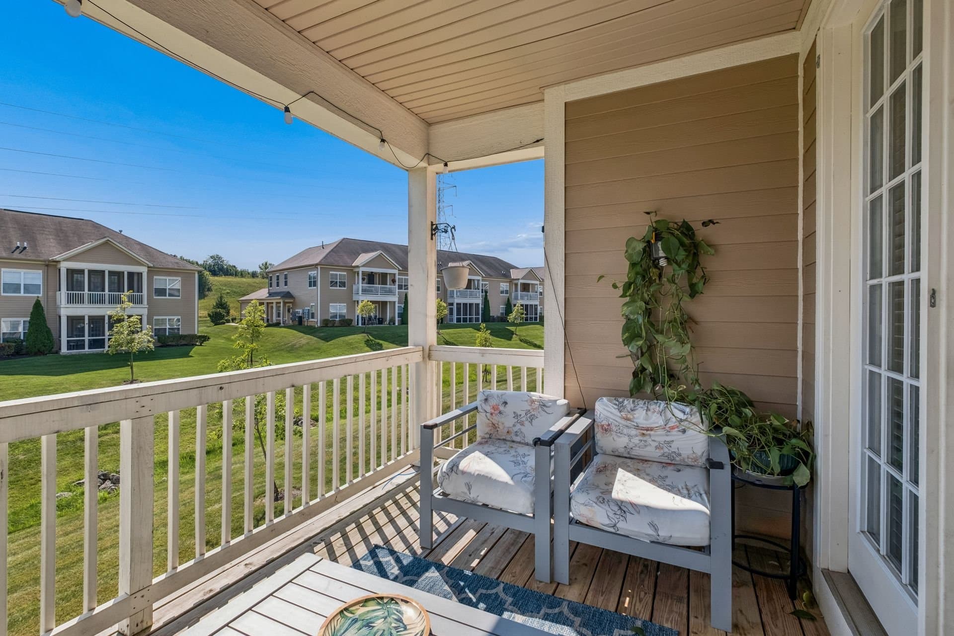 Lewis Center Condo: 3796 Evelynton Ave