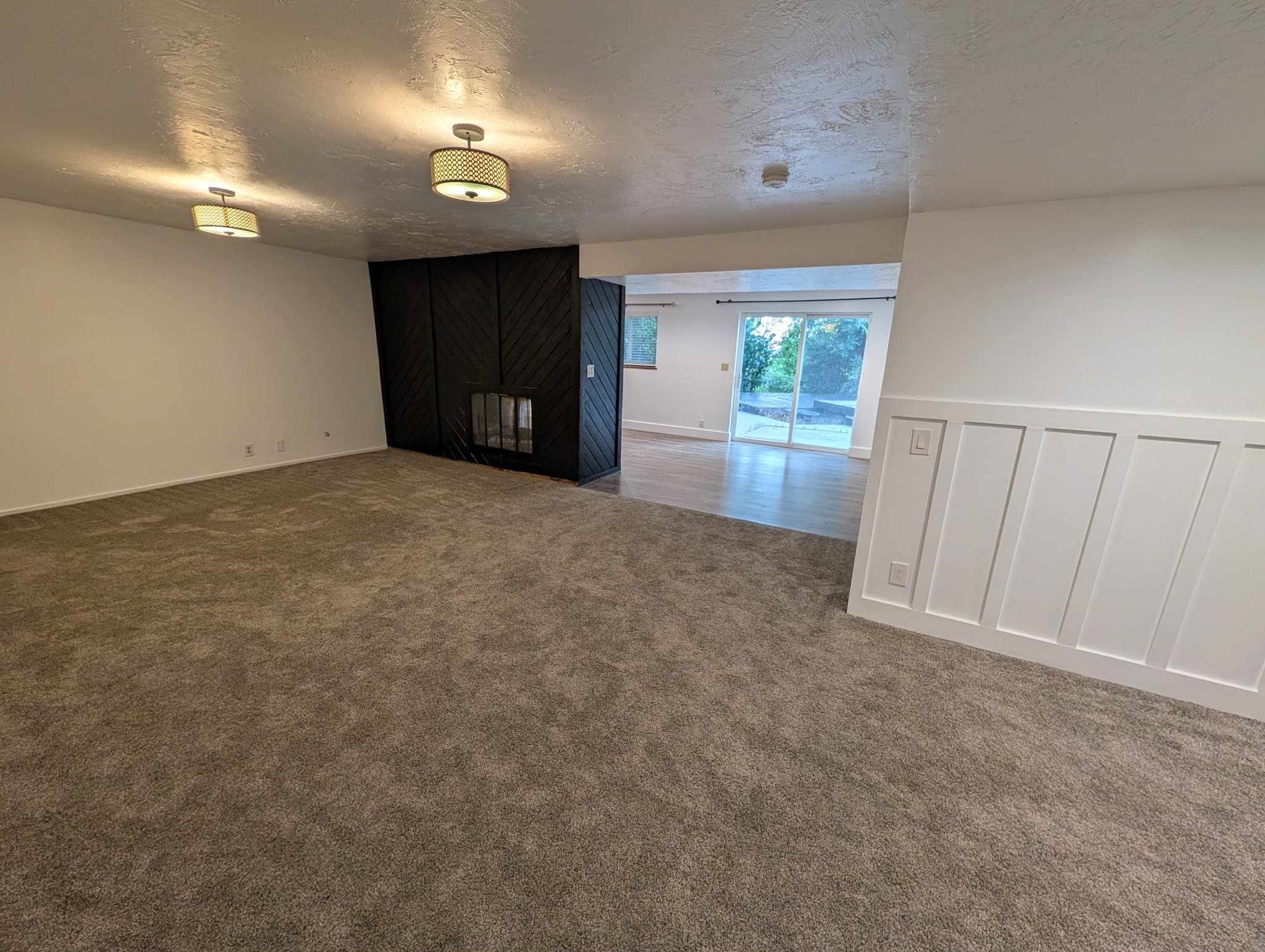Centerville House: 1359 N 400 E