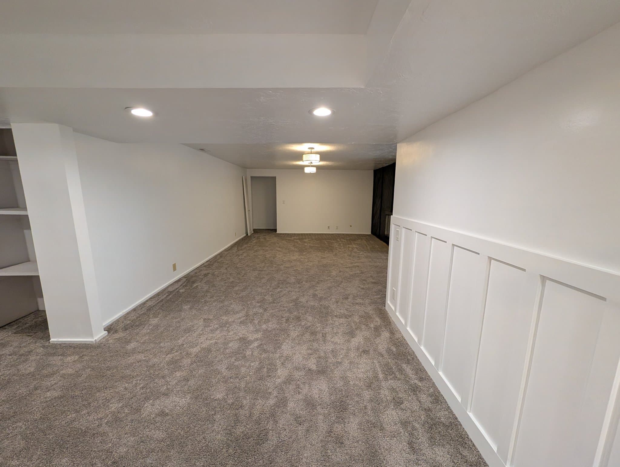 Centerville House: 1359 N 400 E