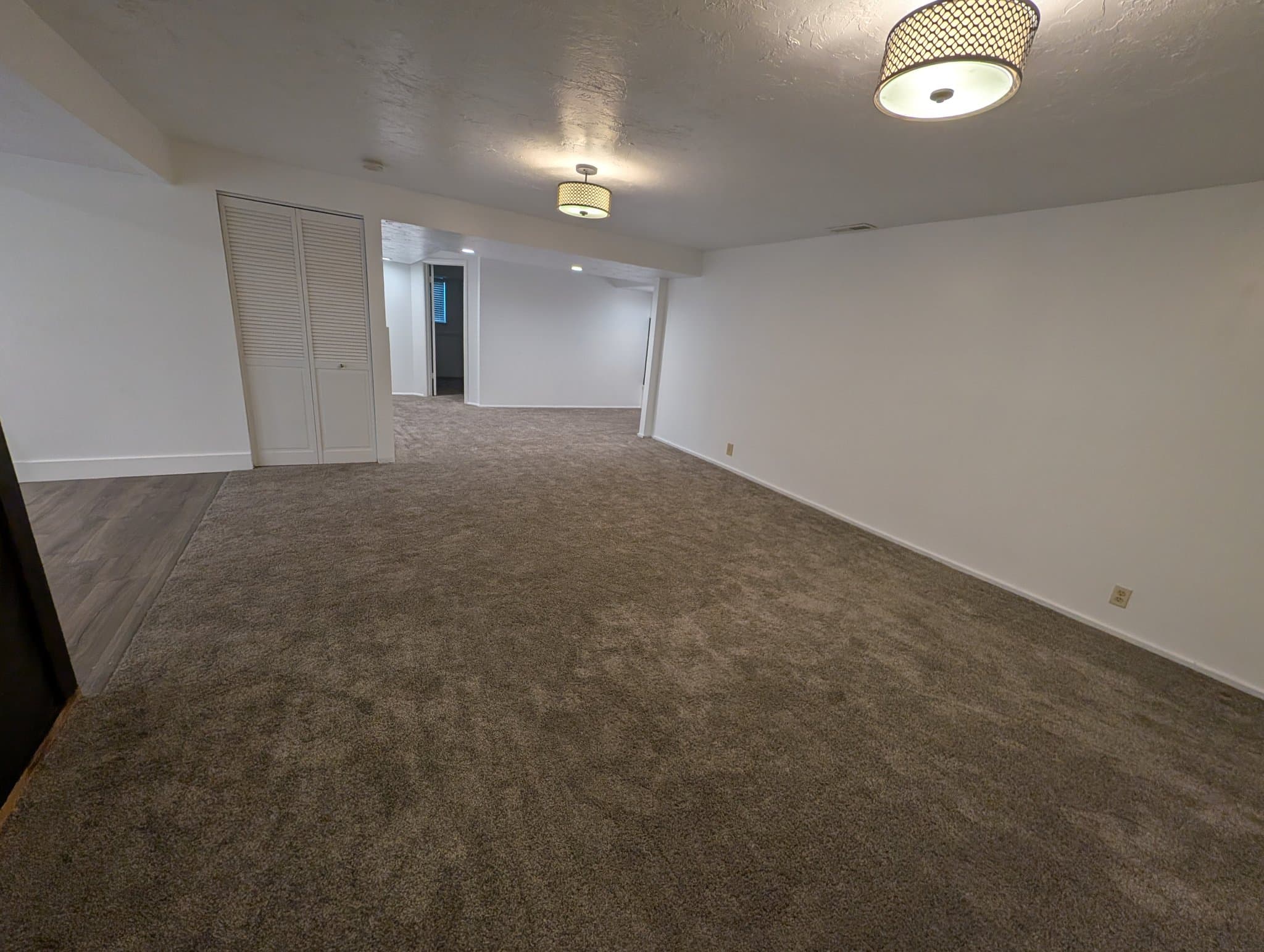 Centerville House: 1359 N 400 E