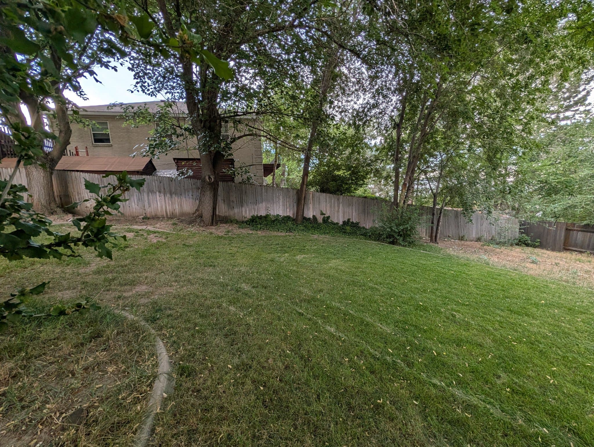 Centerville House: 1359 N 400 E