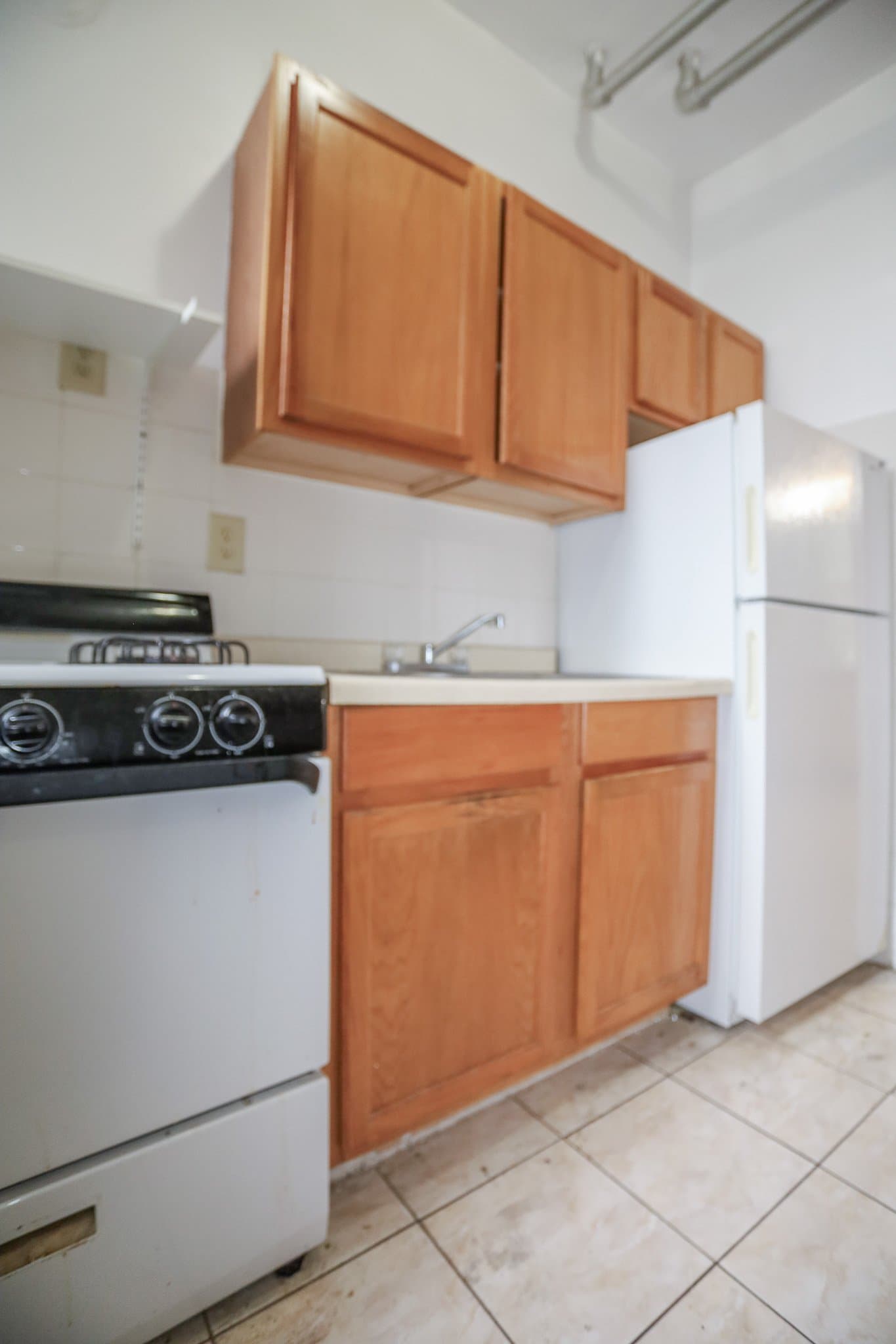 Chicago Apartment: 4449 N Damen